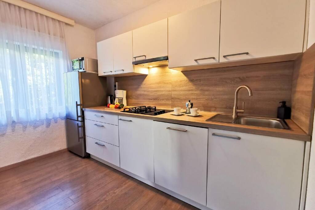 Apartment Samlandin Veglia Exterior foto